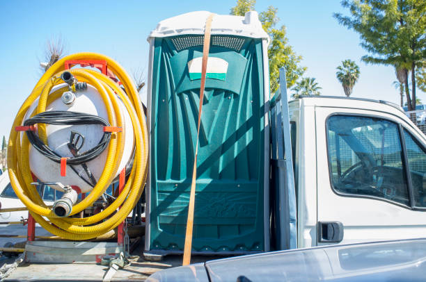 Portable Toilet Options We Offer in Ford City, CA